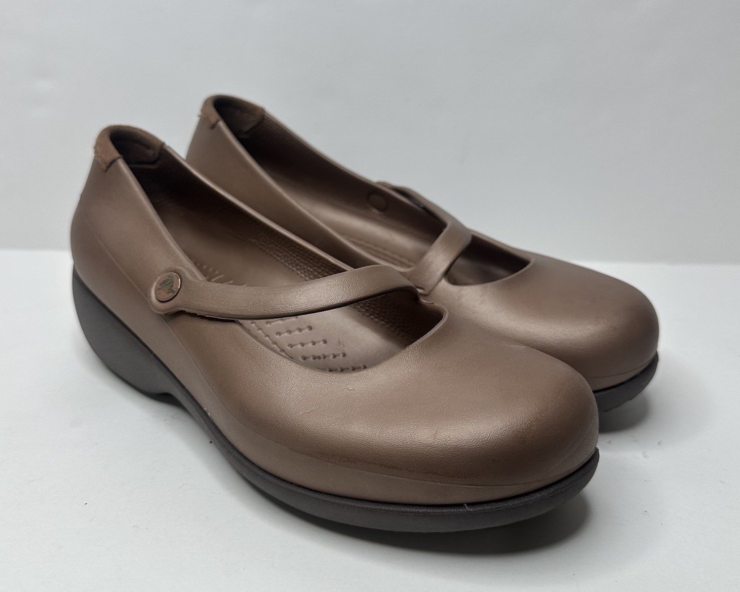 Crocs Croslite Comfort Clogs Maryjane Slip-on Shoes Women’s Brown Size 9