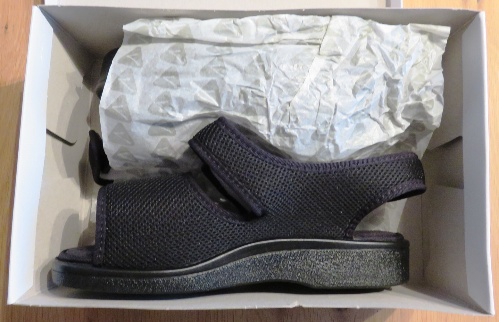 Hook and Loop sandal size 40 41 special shoe Varomed Hook and Loop washable 58892 New