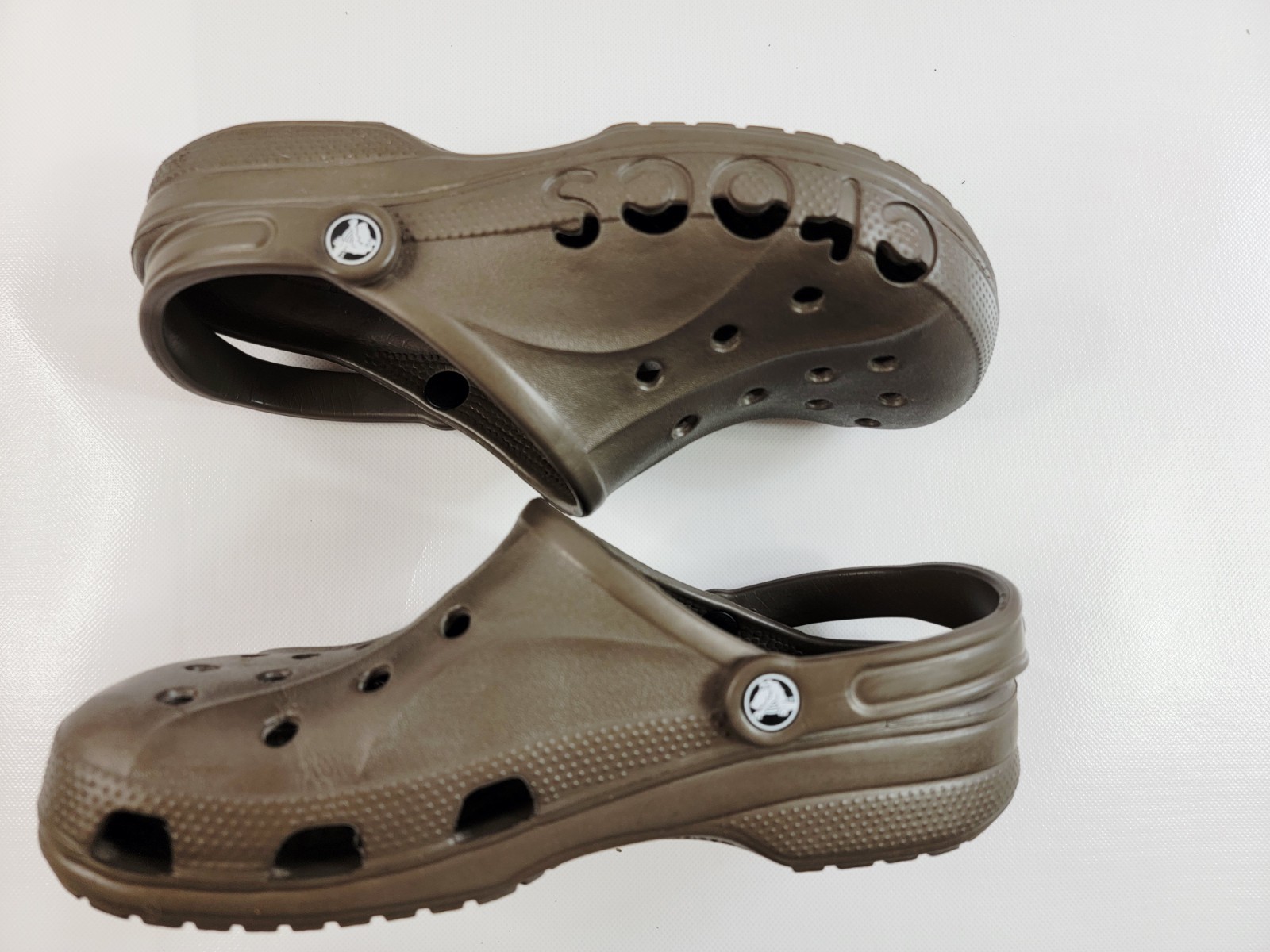 Crocs Baya Espresso Brown Unisex Adult M 9 W 11 Cutout Design