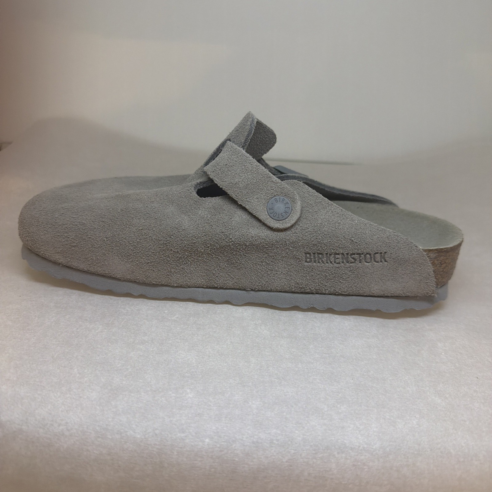 NEW Birkenstock Boston Soft Footbed Taupe Suede Clogs Size 37 Narrow Fit