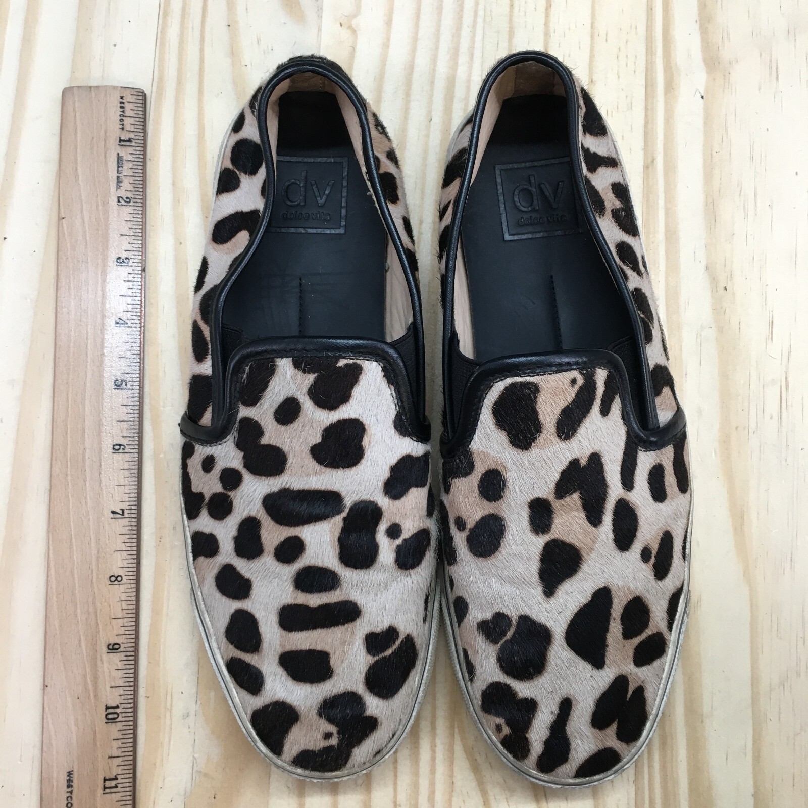Dolce Vita Shoes Womens 8.5 Leopard Faux Fur Slip On Sneakers Brown Comfort