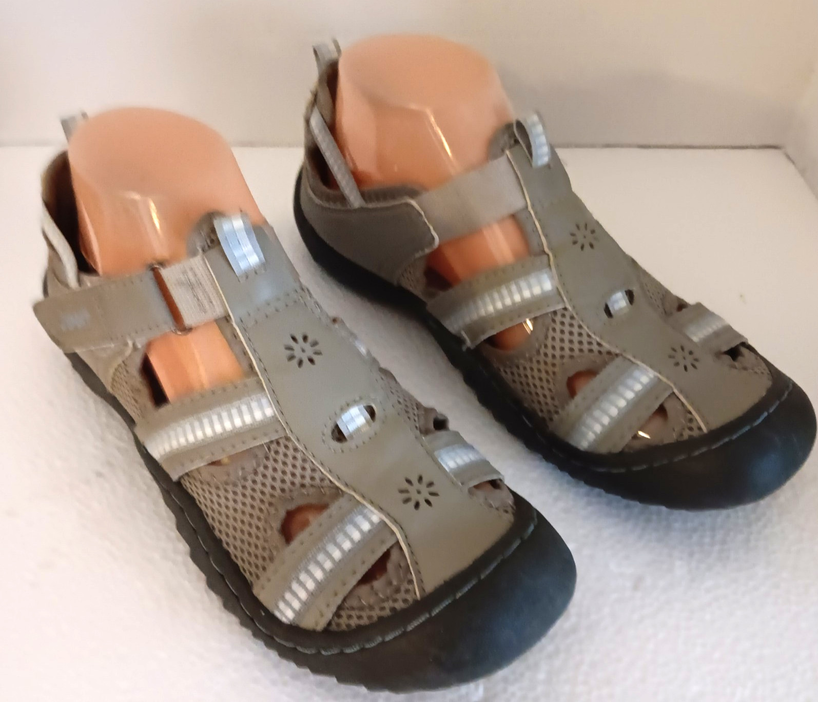 J Sport by Jambu Shoes Regatta Slip On Sandal Traction W Size 7.5 Beach Hiking