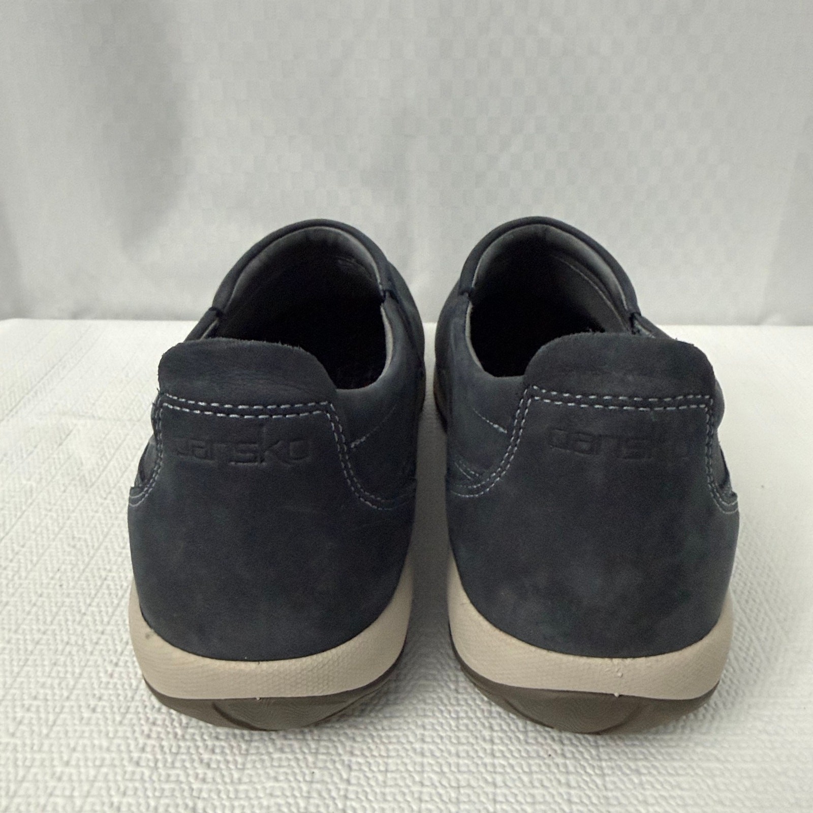 Dansko Patti Shoes Women’s Size 9 Navy Blue Leather Slip On Waterproof Vibram 39