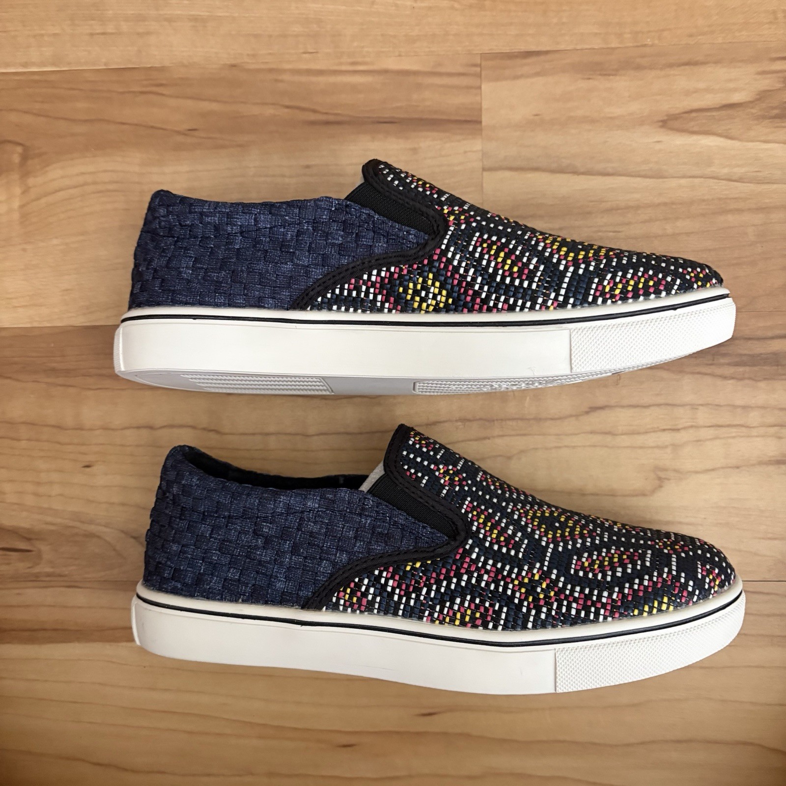 Bernie Mev Women’s Size USA 7 Woven Blair Slip On Geometric Pattern Memory Foam