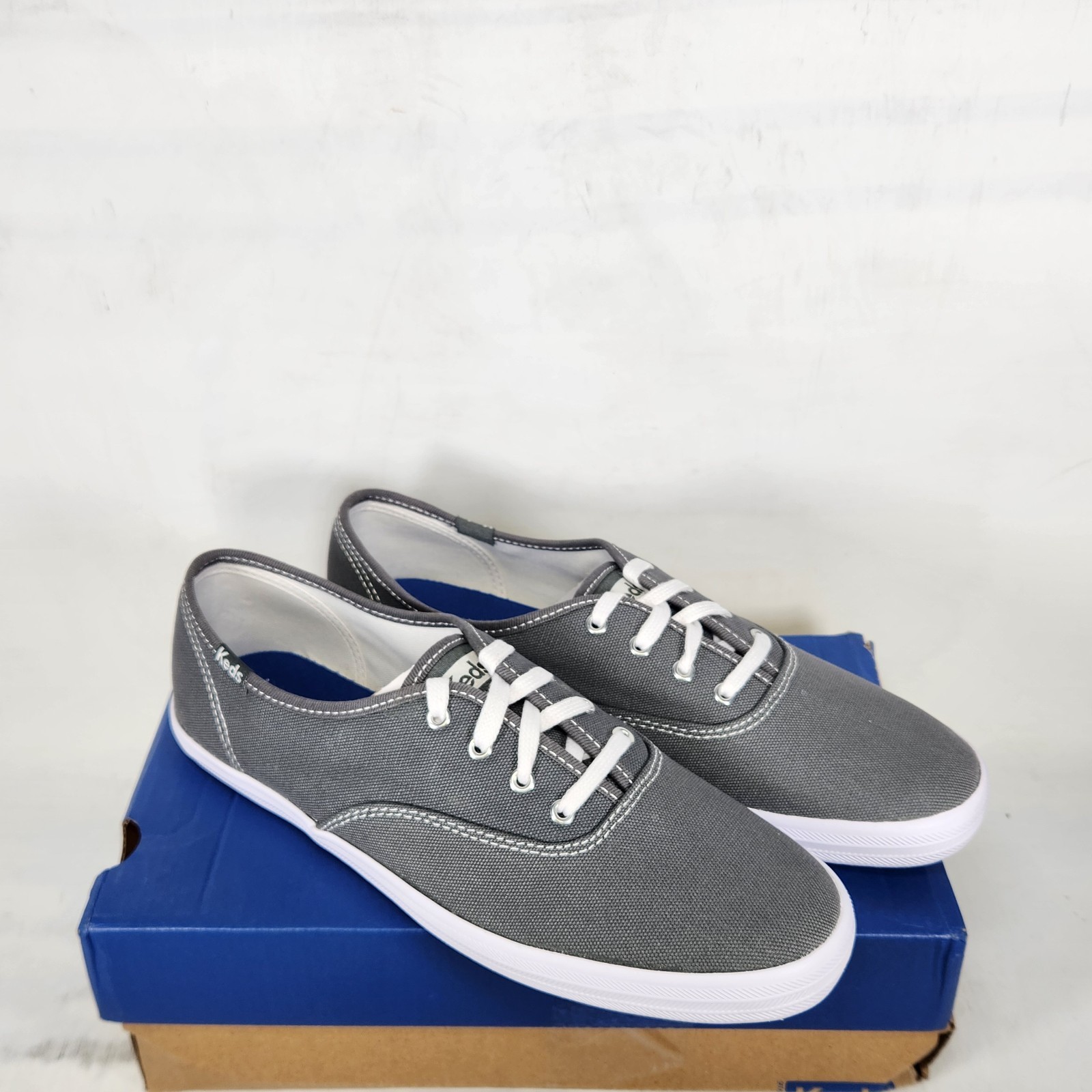 8 WOM – KEDS Champion – Gray Canvas