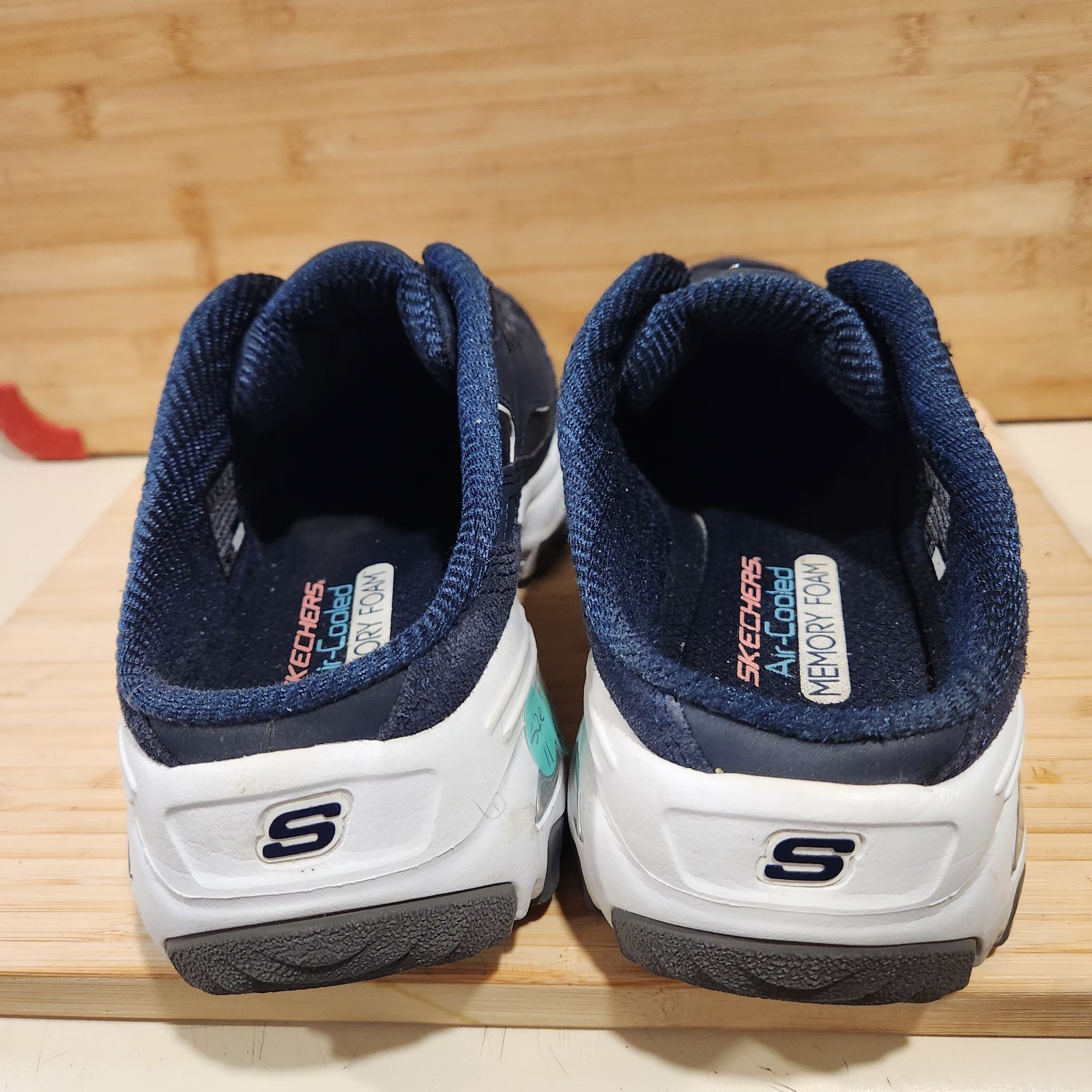 Skechers D’Lites Resilient Navy Blue Slip On Mule Sneaker Clog Women’s Size 11