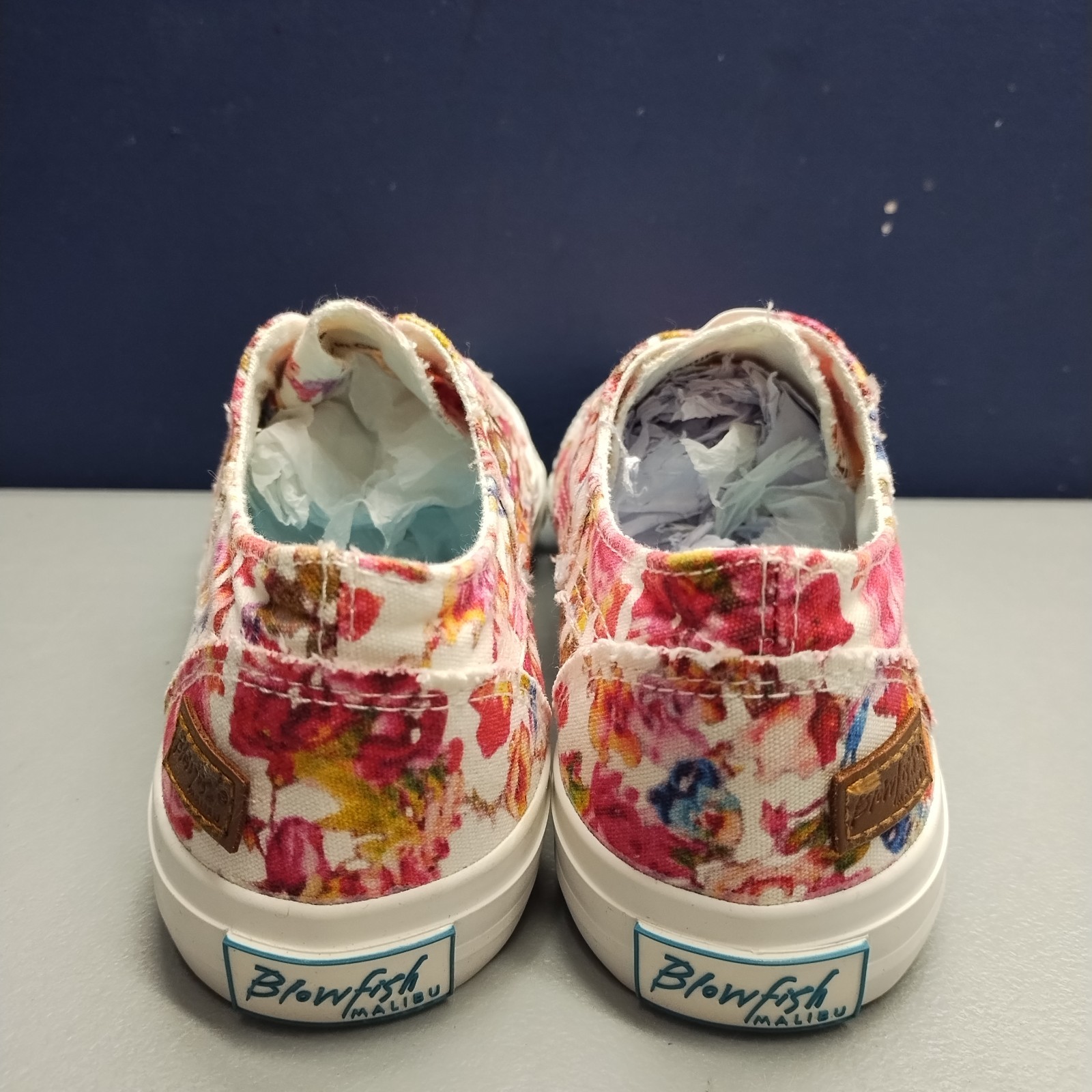 Blowfish Malibu Marley Sneakers Womens US Size 7.5M Multi Floral Slip On ZS001
