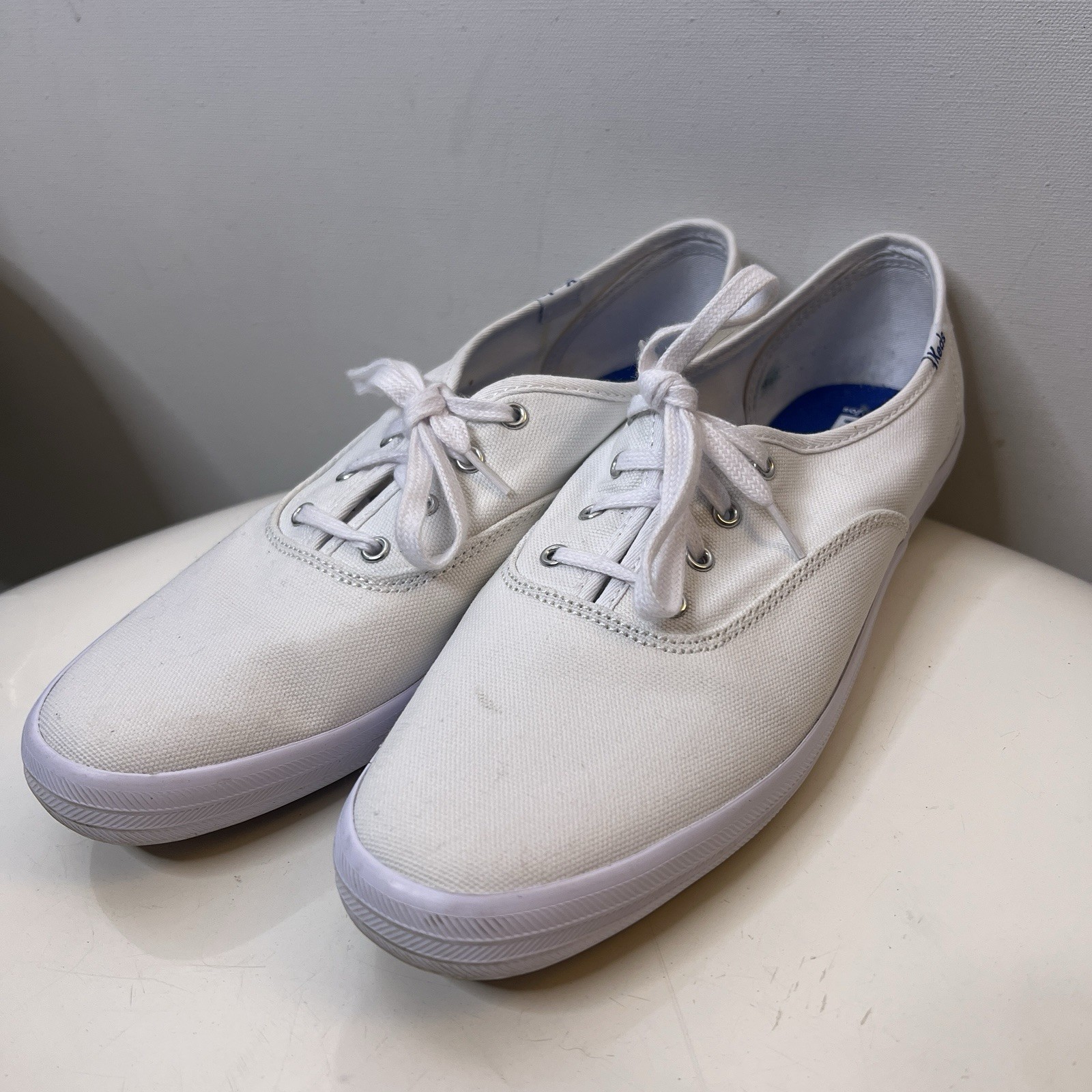 KEDS White Lace Up Sneakers WF34000 Canvas Champion Oxford Women’s 9.5
