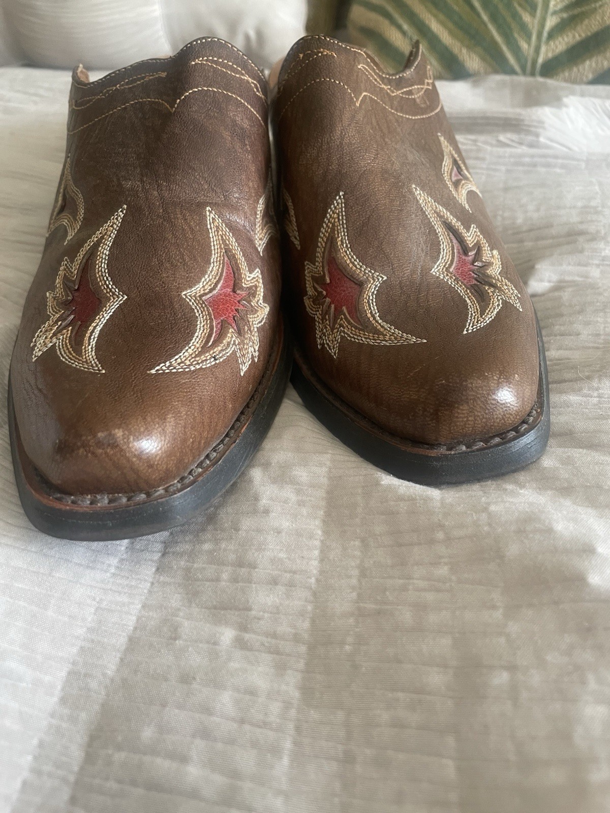 Ariat Manzanita Brown Red Stitched Leather Western Ranch Mule Women US 8.5B Boho