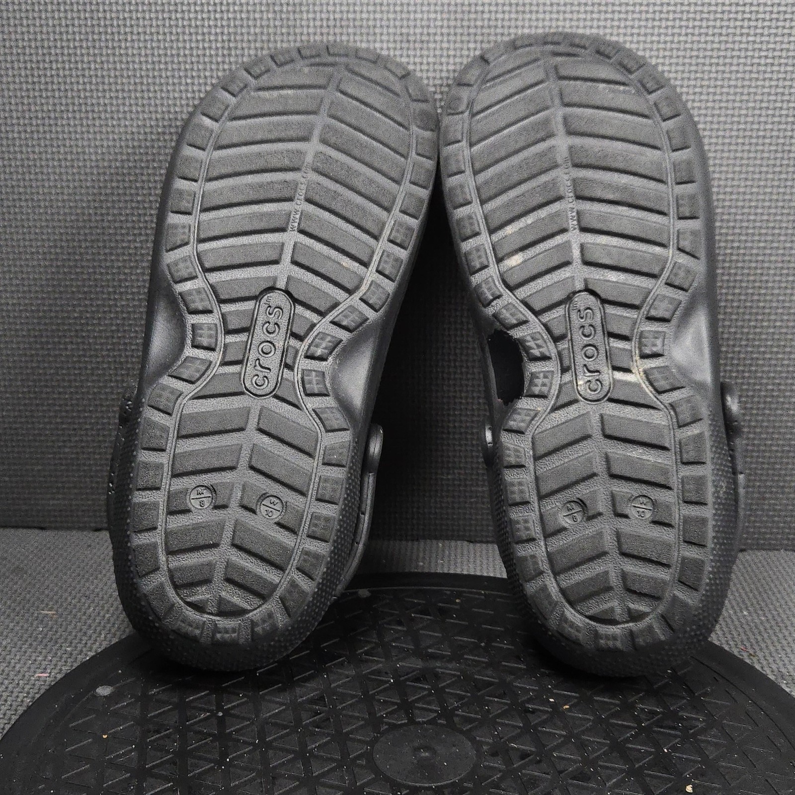 Crocs Clog Shoes Womens Size 10 Black Faux Fur Lined Slip On Comfort Casual