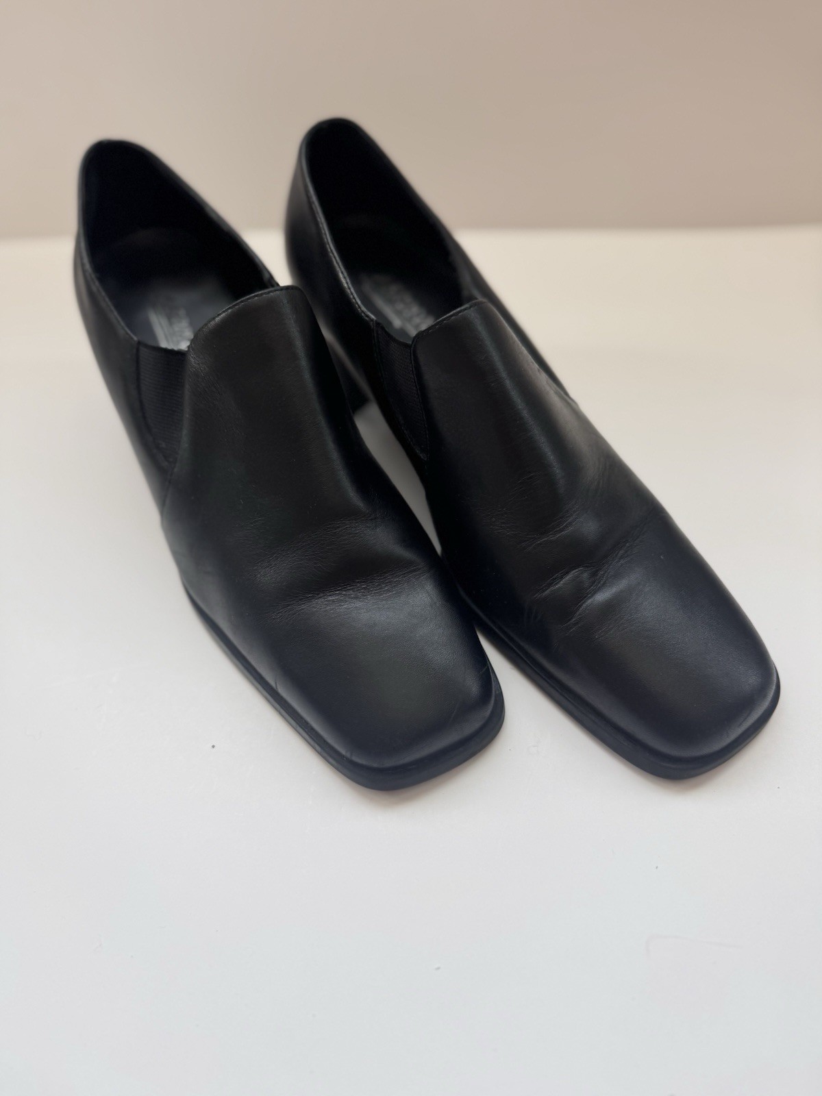 Women’s Aerosoles Black Proven Winner Block Heel Size 8.5