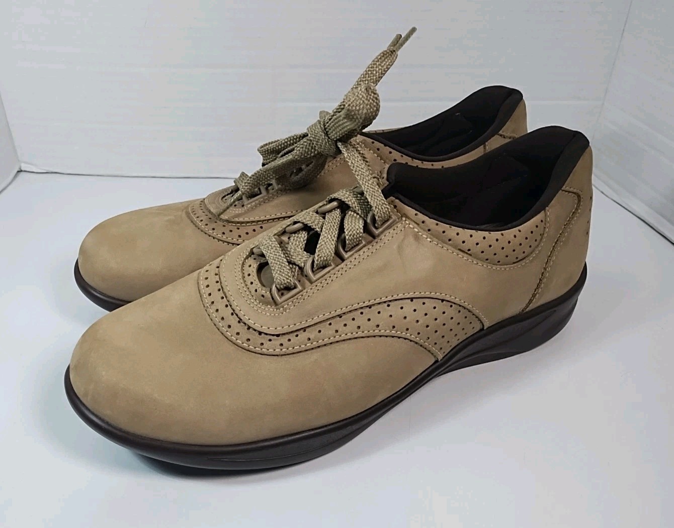 SAS Walk Easy Sage Nubuck Size 10 N Women’s Shoes Walking Made In USA