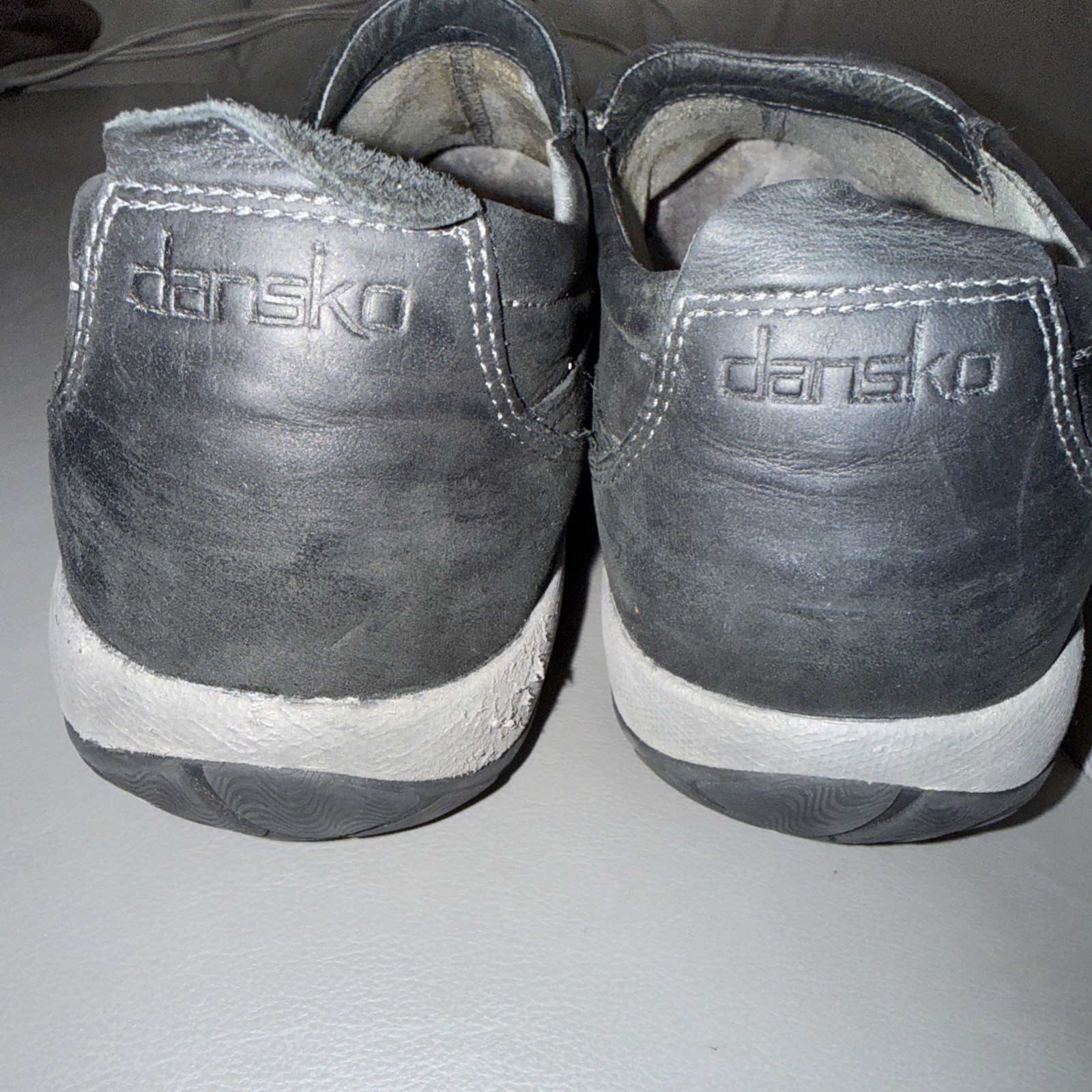 Women’s Dansko Black Nubuck Leather Patti Slip On Shoes Vibrant Soles 39