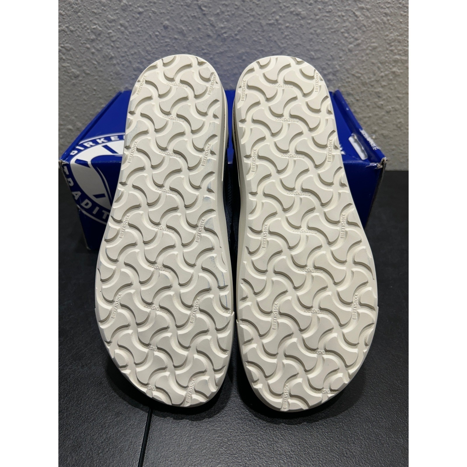 Birkenstock Oswego Slip On Shoes Womens 8 Midnight Blue Suede Textile New