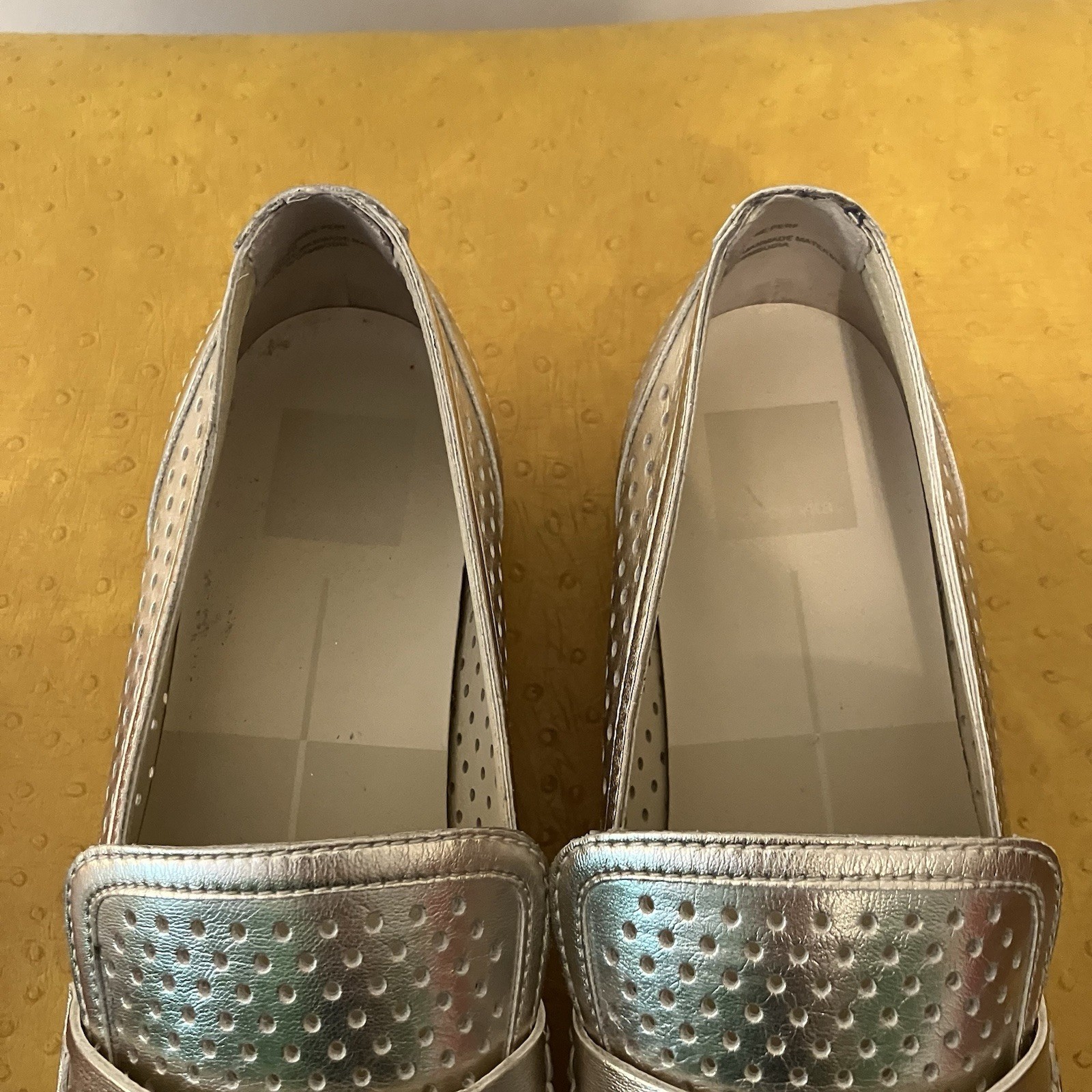 Dolce Vita Janine Slip-On Platform Loafer Sneaker Perforated Softwaves Gold 9.5