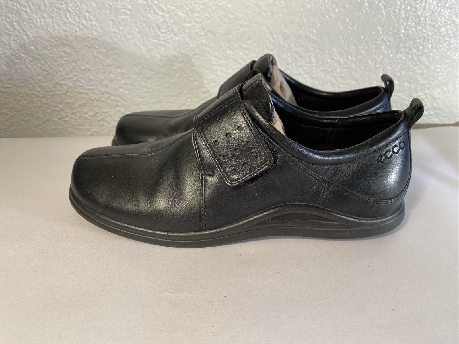 Ecco Shoes Womens Sz 38 Monk Strap Loafer Oxford Black Leather Hook Loop 13333