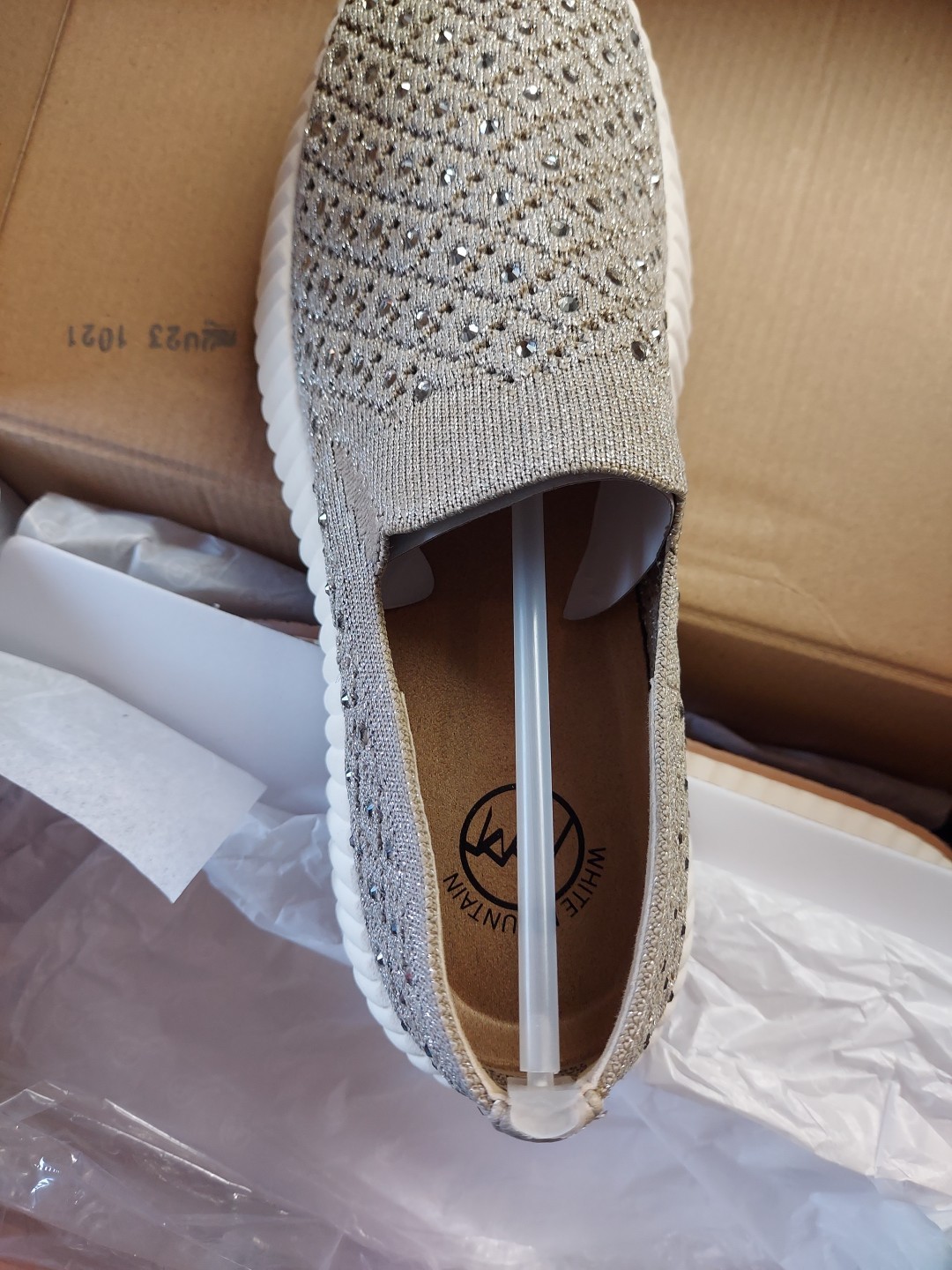 WHITE MOUNTAIN Women’s Dyles Rhinestone Woven Knit Sneaker Shoe Gold Size 7.5