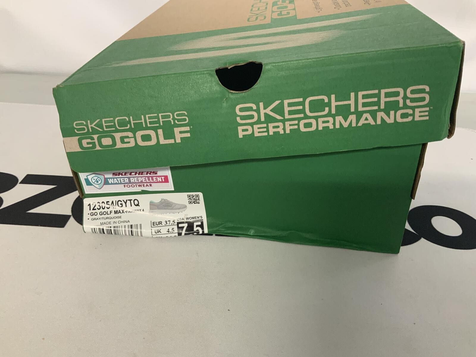 Skechers Women’s Go Golf Water Repellent SIZE 7.5 Gray and Turquoise NEW IN BOX
