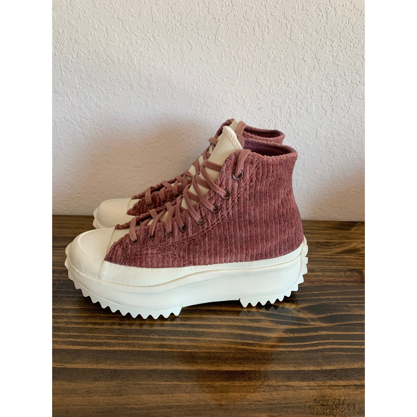 Converse Run Star Hike Shoes Corduroy Platform Size Women’s 8 Plum Purple