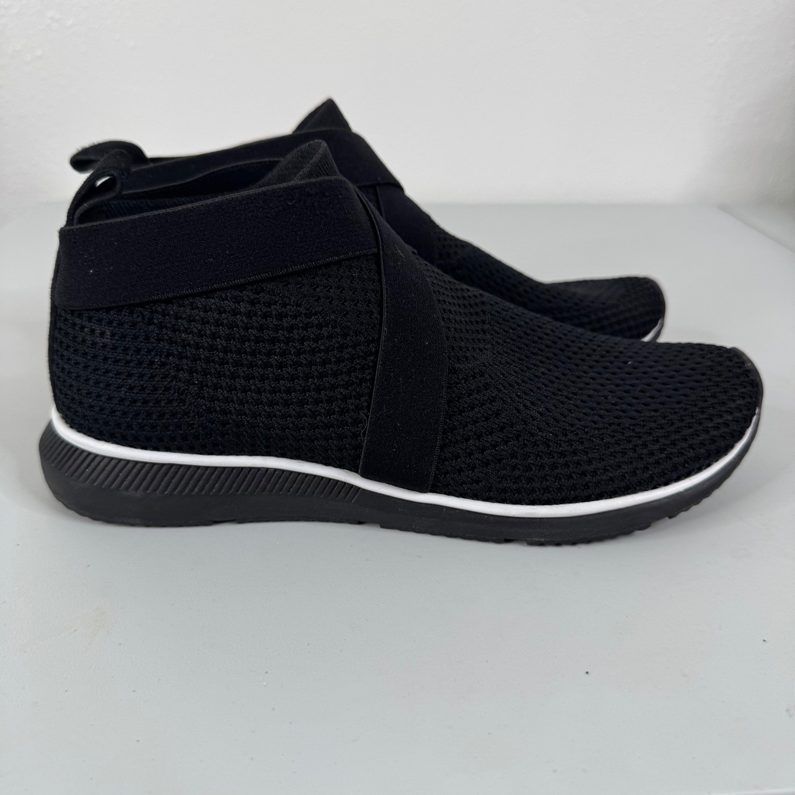 Eileen Fisher Zing Sustainable Stretch Knit Sneakers in Black Size 8