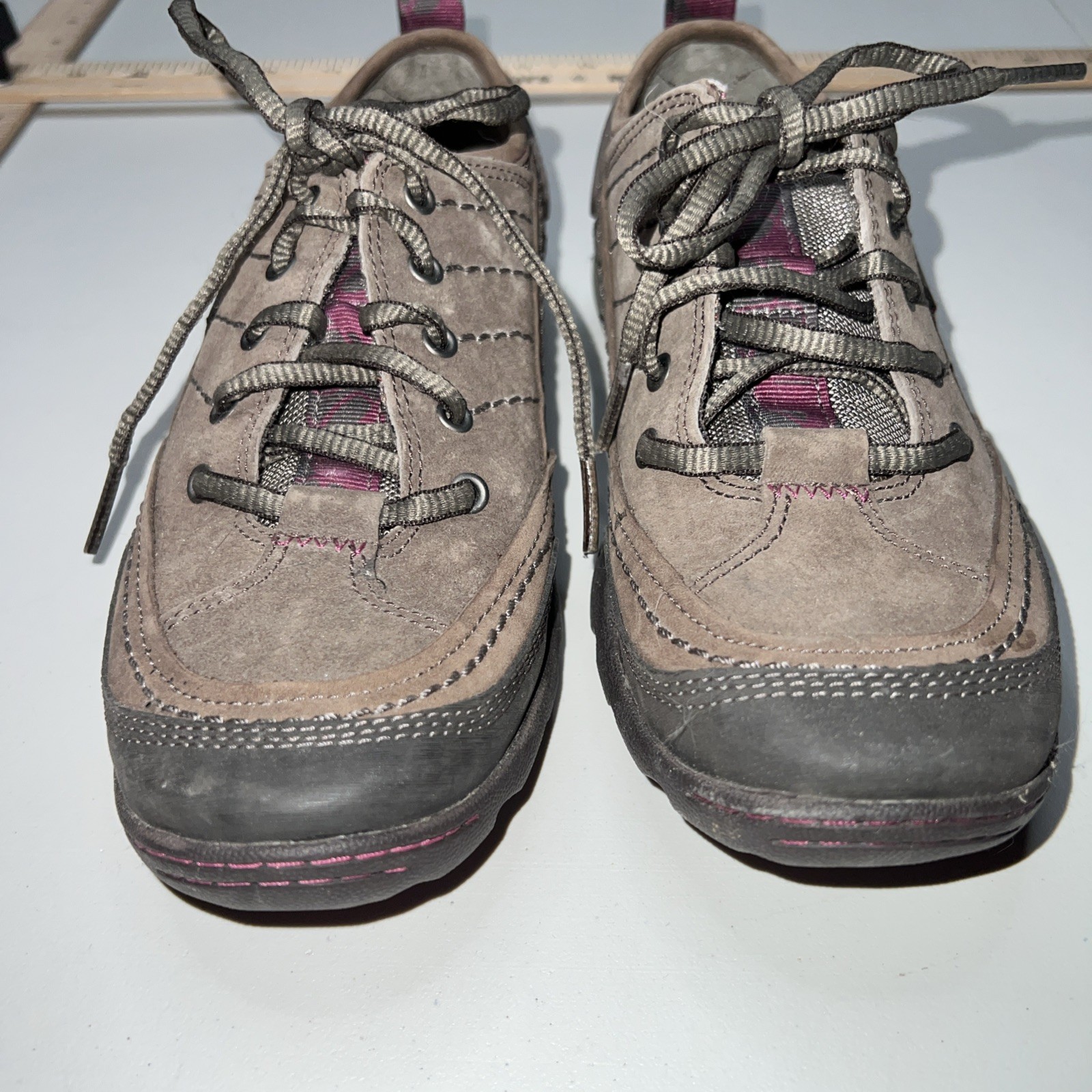 Merrell Stone Brown Leather Hiking Walking Casual Low Ankle Shoes Women’s 5.5