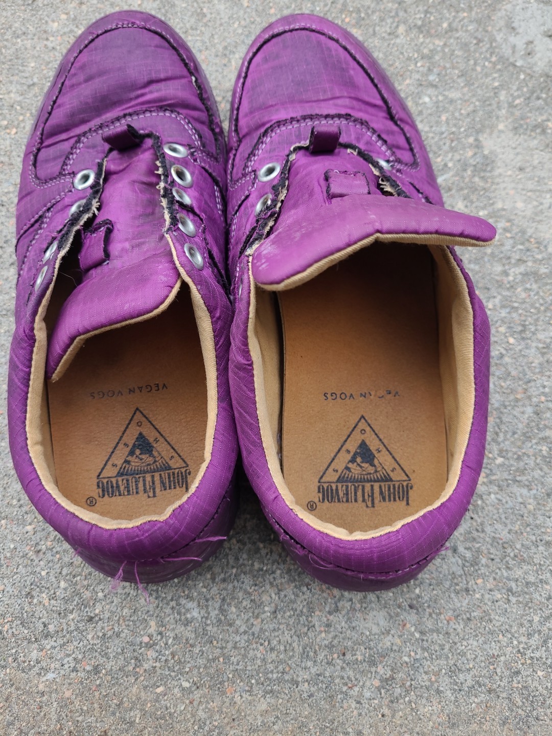 John Fluevog Lopro Leeside Lace-Up Sneaker Purple M5/W7 Read Description