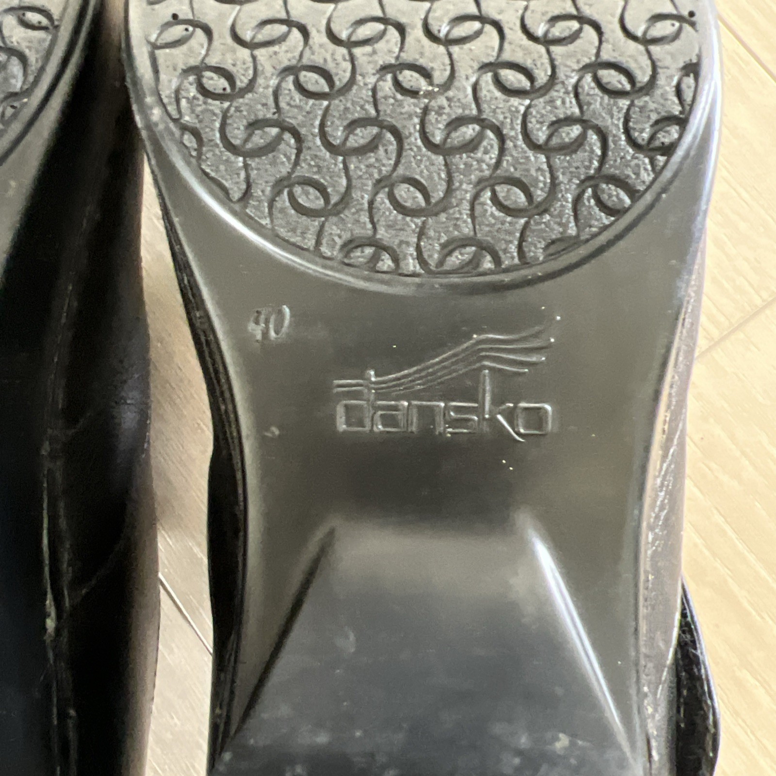 Dansko Tandy Women’s Mary Jane Clogs Shoes Size EU 40 US 9-9.5Leather