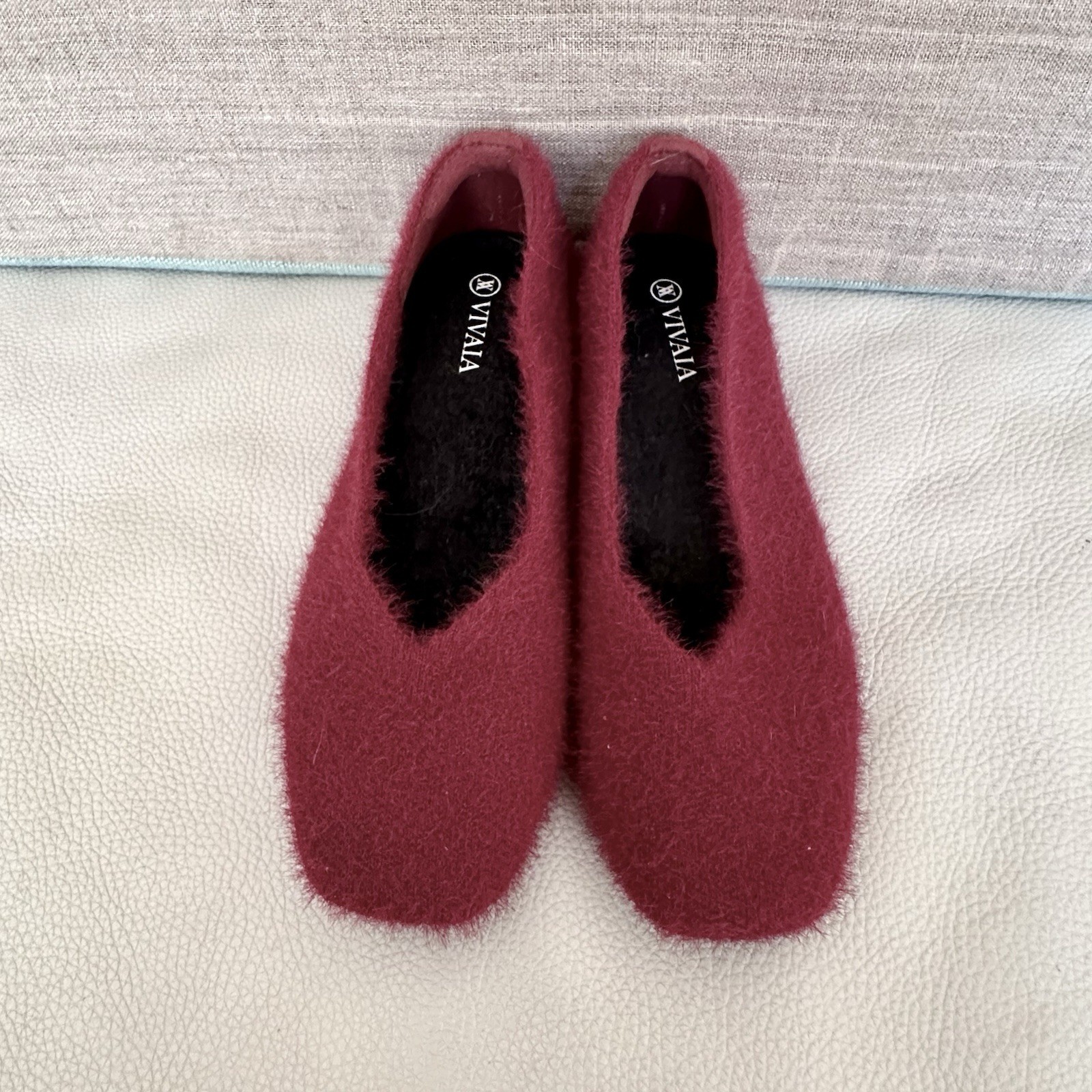 Vivaia Square Toe Recycled Mink K Faux Fur Flats Margot 2.0 Maroon 35.5 US 5.5