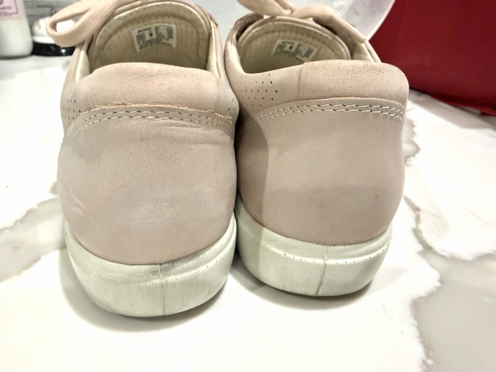 ECCO Soft 7 Sneaker Womens Size 6 EU37 Pink Leather Lace Up Comfort Shoes