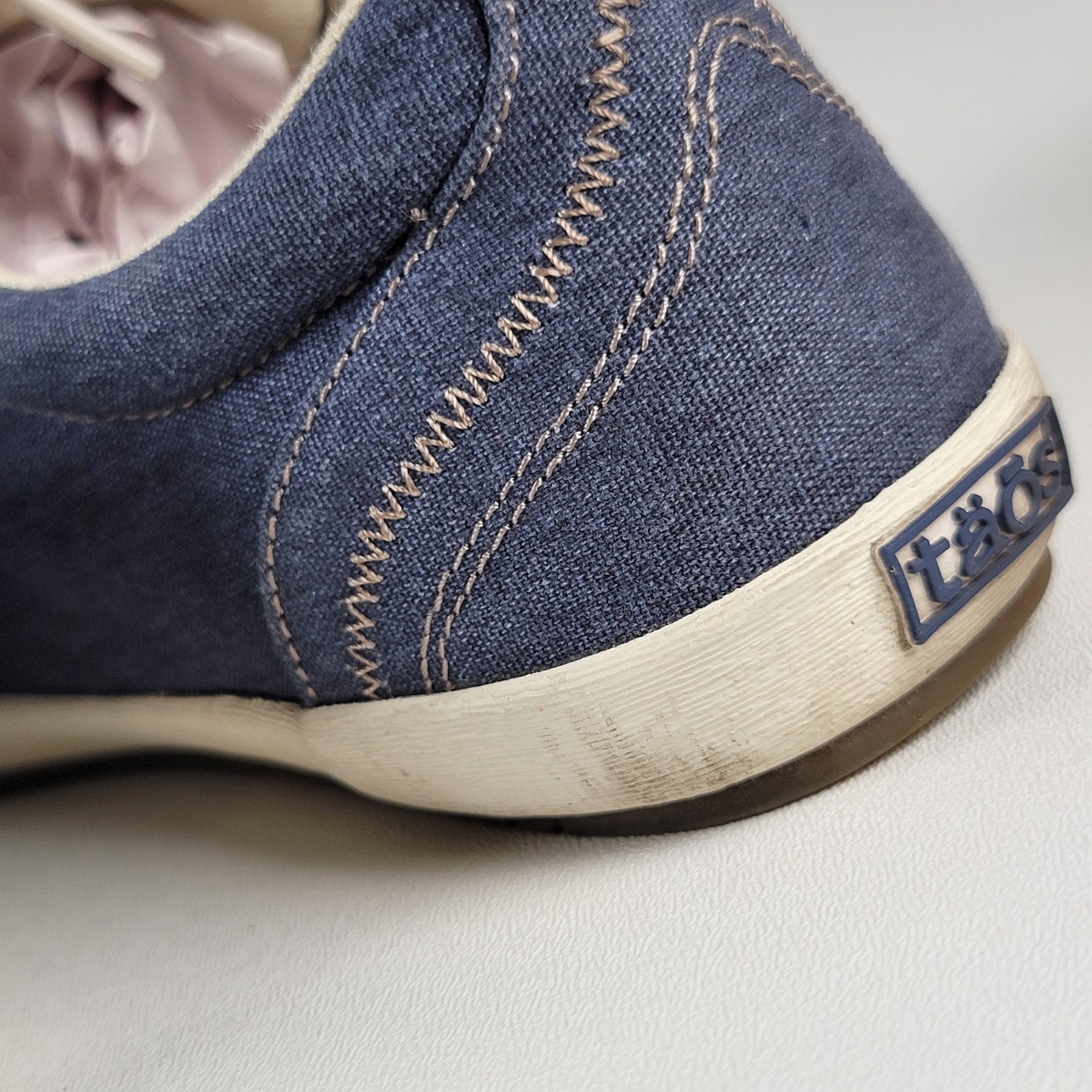 Taos Star Washed Blue Canvas Low Top Sneaker Flats Women’s US 8 W