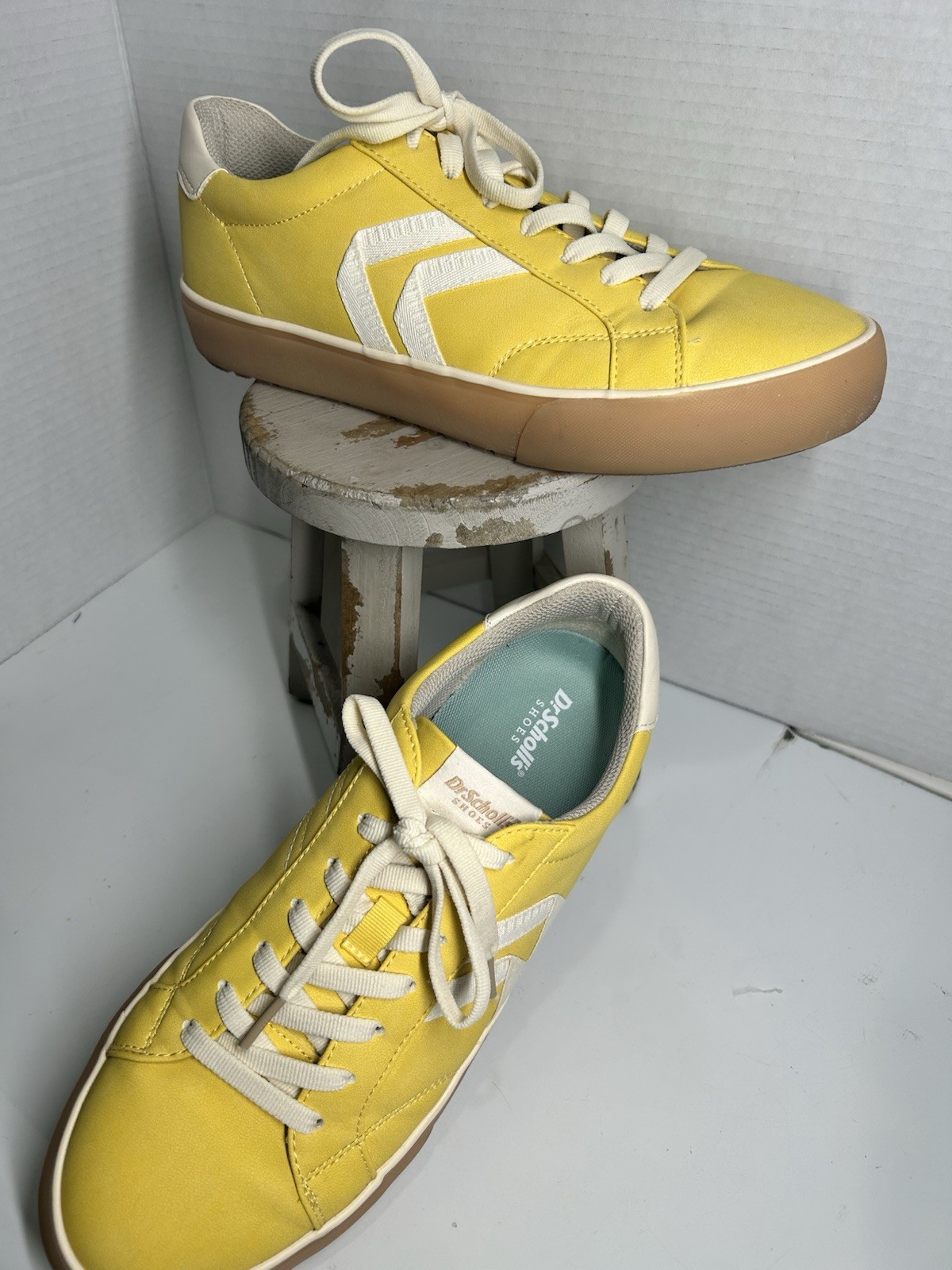 Dr. Scholl’s Offline Womens Fashion Sneakers 9M Sunset Yellow In Box Worn Once