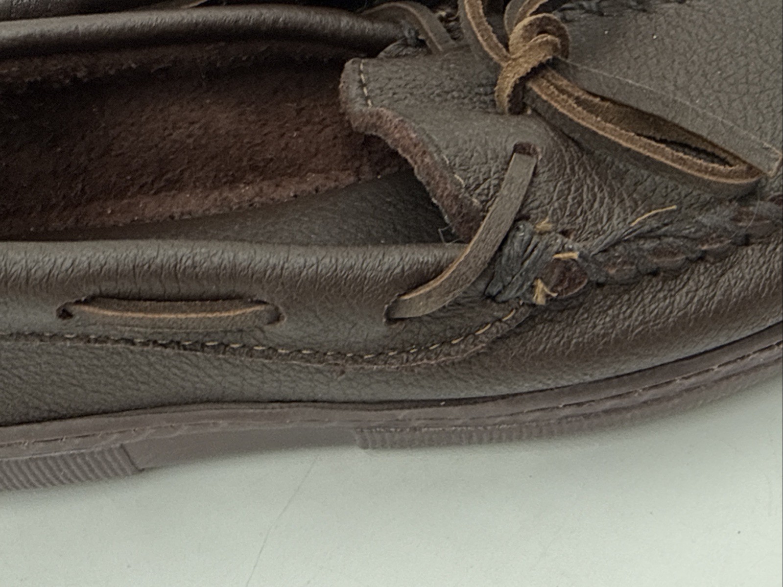 Minnetonka Brown Espresso Hardsole Moccasins 492 Size 8.5 – EUC