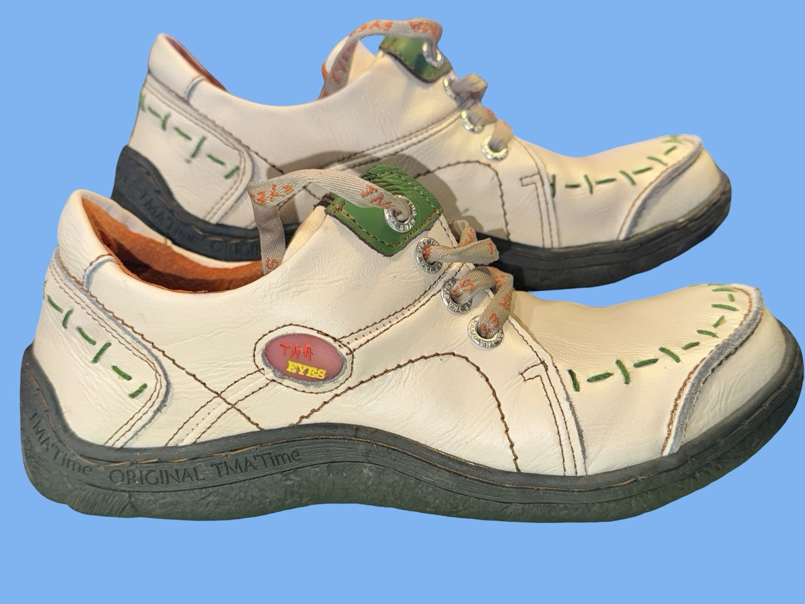 TMA Eyes White Leather Comfort Shoes Men’s US 9 EU 41 Green Stitch Lace Up
