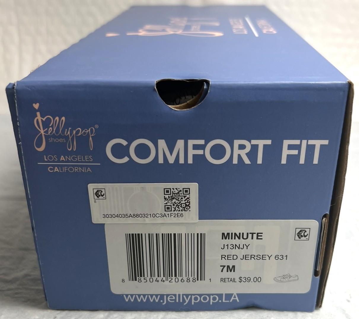 Jellypop Shoes Comfort Fit ~ Minute ~ Size 7M ~ Color: Red Jersey ~ J13NJY
