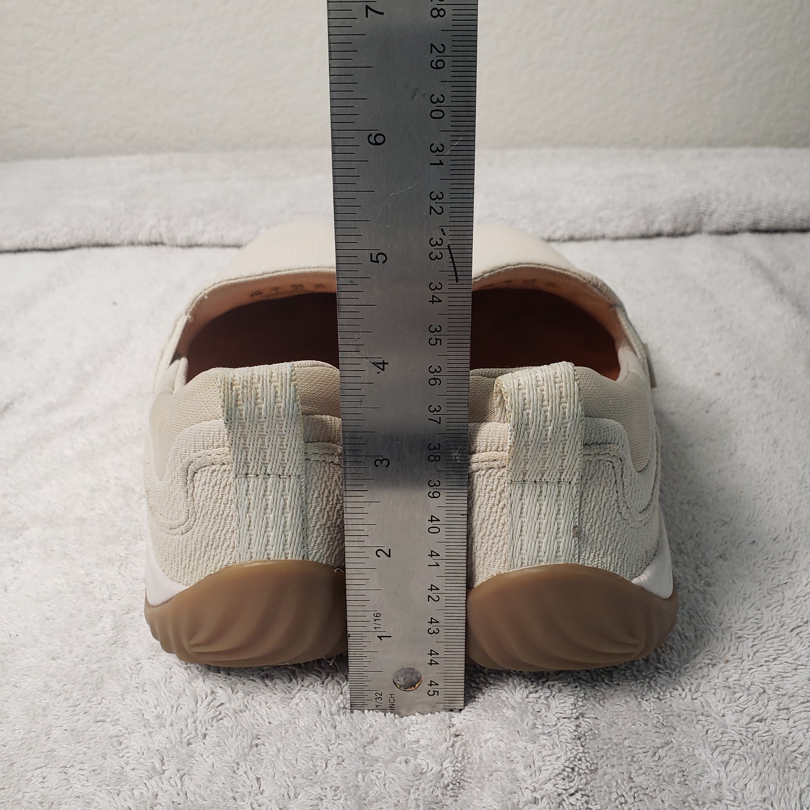 Ryka Echo Slip On Walking Shoes Women’s 6.5 W Cream Arch Support Lightweight
