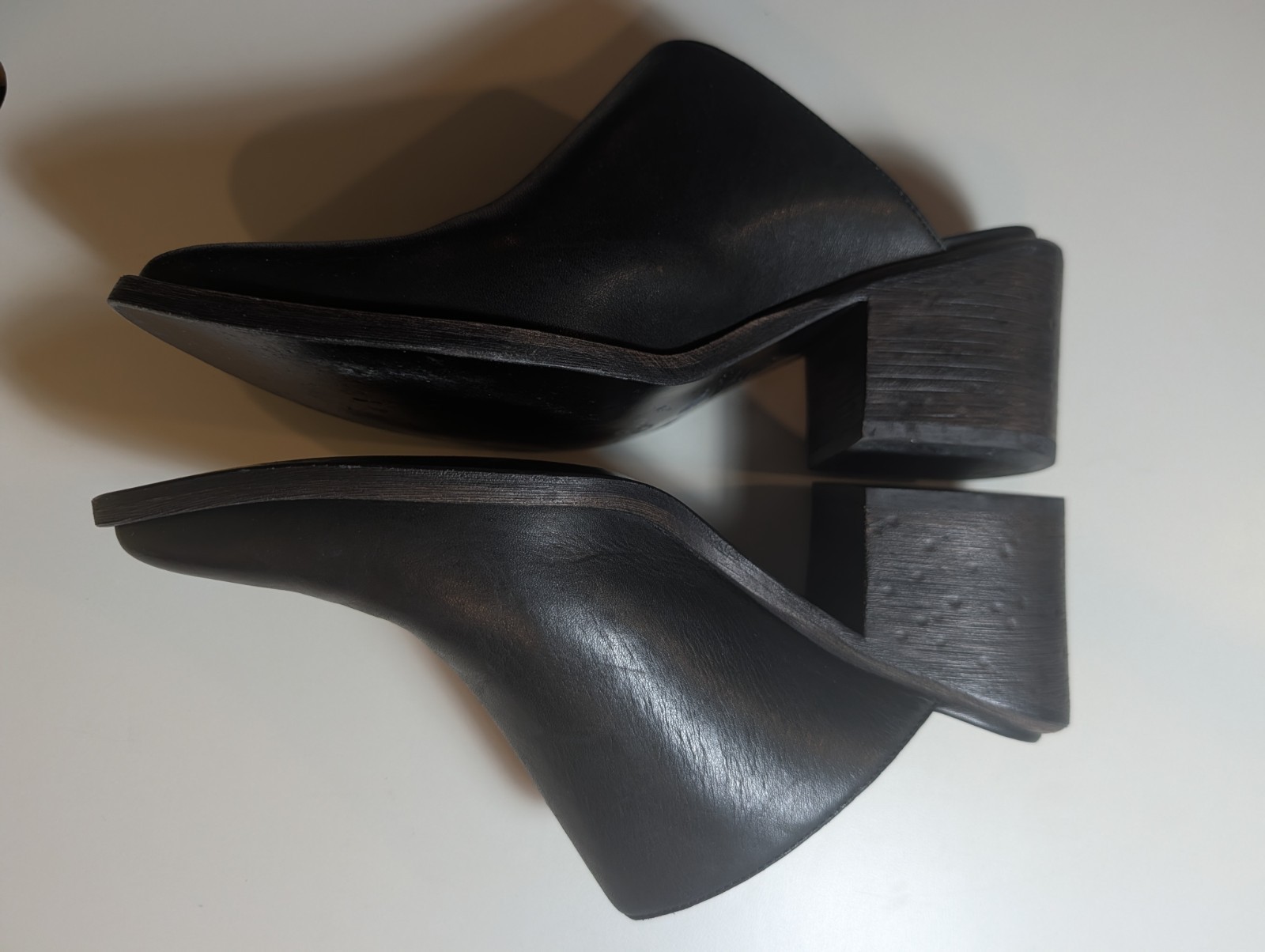 All Saints Woman’s Size 39/8.5 Black Pointed Toe Mule