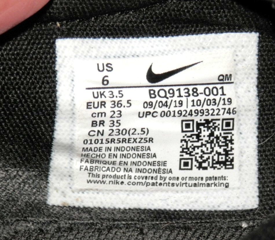 Nike Court Royale AC Slip On Sneakers Low Top BQ9138-001 Woman’s Sz, 6.5 Black