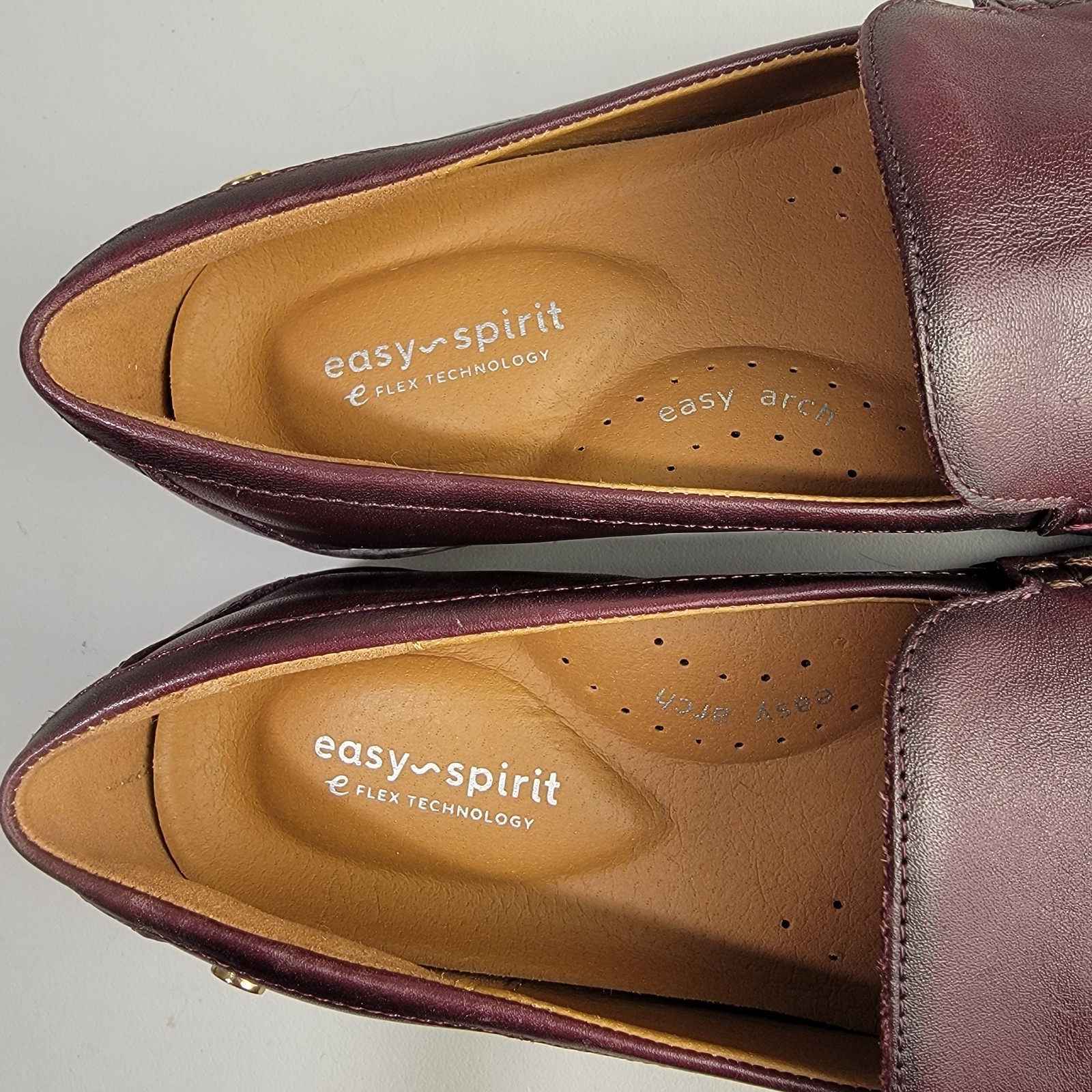 Easy Spirit Jaylin Brown Leather Slip-On Comfort Loafers Shoes Women’s 9M – NWOT