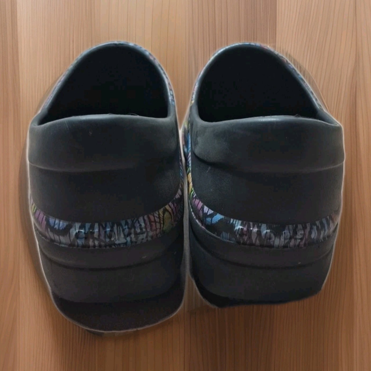 CROCS Neria Pro II Graphic Print Slip Resistant Slip-On Work Nurse Clogs Size 11