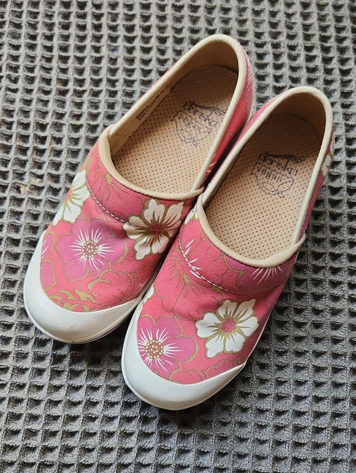 Dansko Womens Shoes Volley Size 7.5 M EUR 36 Vegan Loafer Clog Pink Floral Cloth