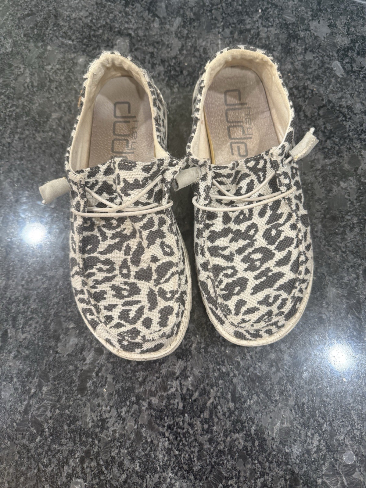 Women’s Hey Dude Leopard Print Shoe Size 6