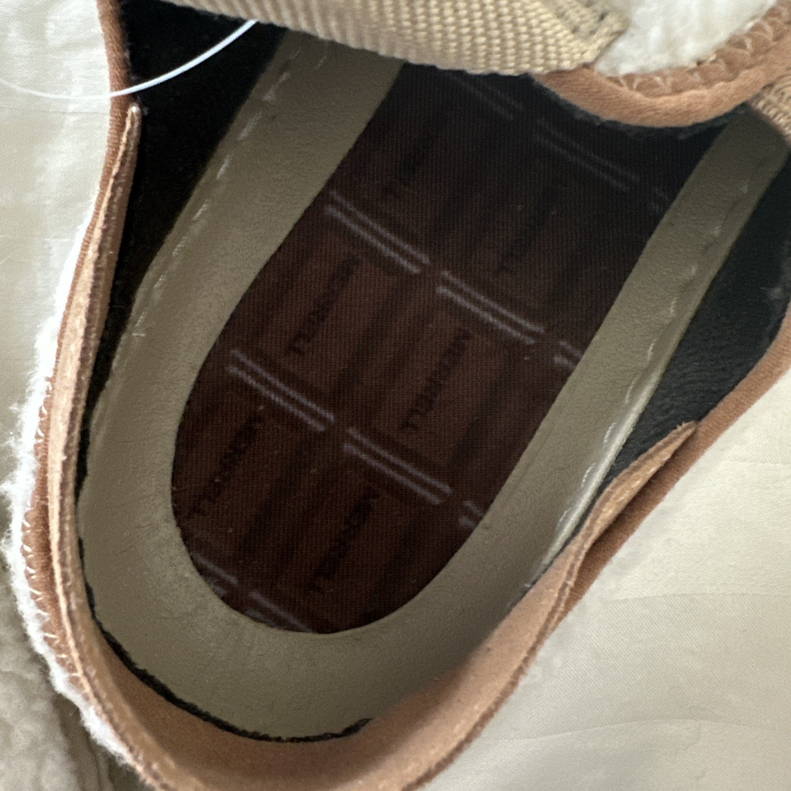 NWT Merrell Hut Moc Cozy Slip On Shoes Smore 8M Ivory And Brown Women’s