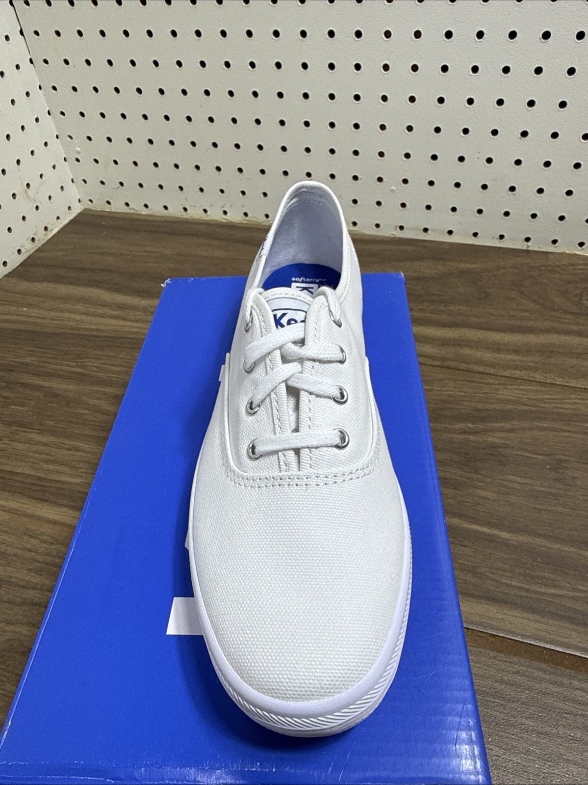 Keds Champion Sneakers Womens US 7.5S White Canvas Low Top Casual Shoes