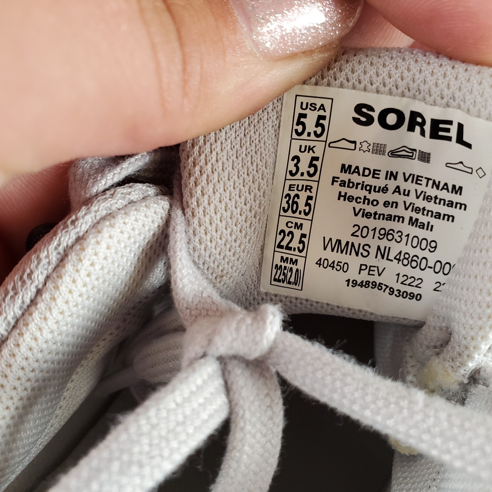 Sorel Out N About III Womens Shoes Sz 5.5 Moonstone Dove Mesh Waterproof Sneaker