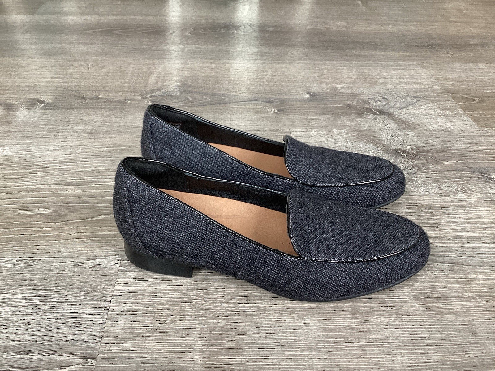 Clarks Unstructured Womens Loafers Size 7 M Un Blush Ease Gray Slip On Comfort