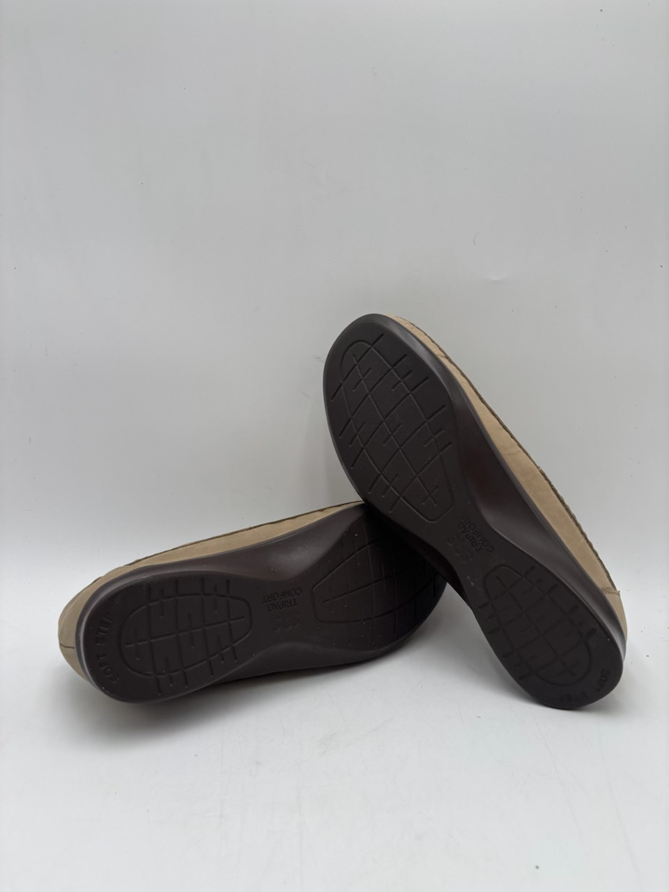 SAS ROAMER SAGE 2190-228 Women’s NEW Comfort Shoe Beige Multiple Sizes
