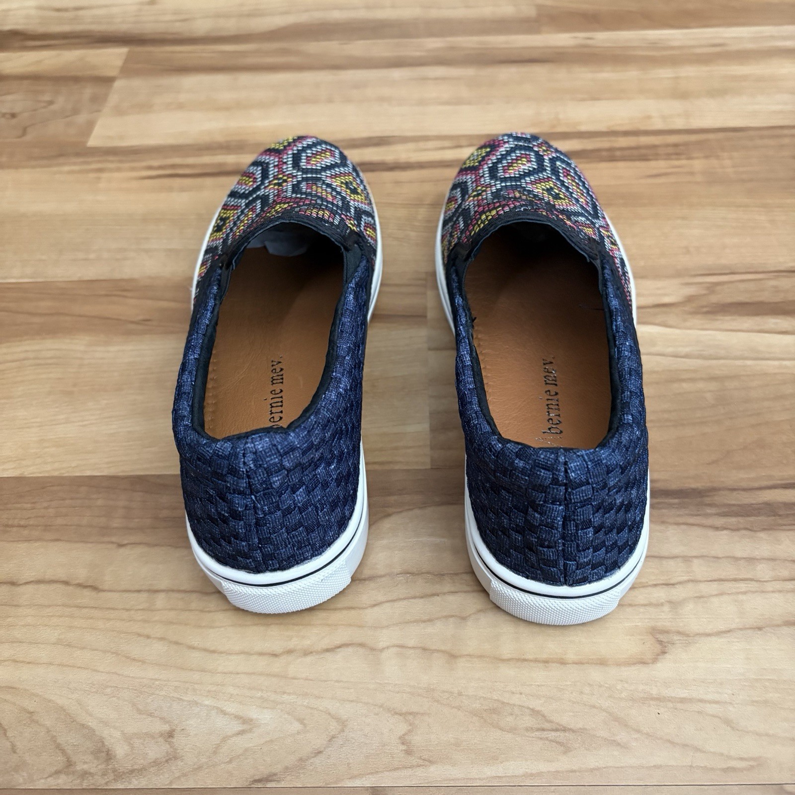 Bernie Mev Women’s Size USA 7 Woven Blair Slip On Geometric Pattern Memory Foam