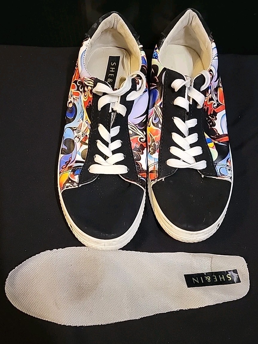 SHE & IN Graffiti Clown Print SHOE SIZE 41 US 10 See Photos Size Chart Sneaker