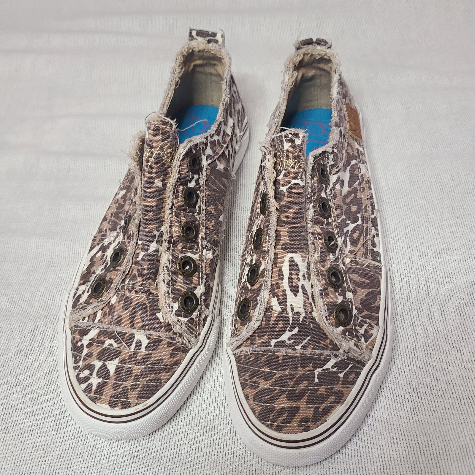**Blowfish Play Comfort Sneaker – Women’s Size 6 Natural City Kitty NEW Leopard