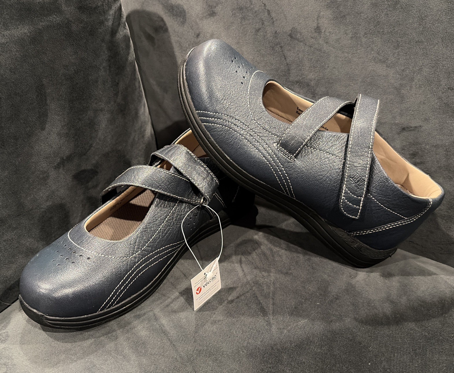 Drew Orchid Orthopedic Shoes sz 7.5WW Flat Mary Jane Blue Leather adjustable